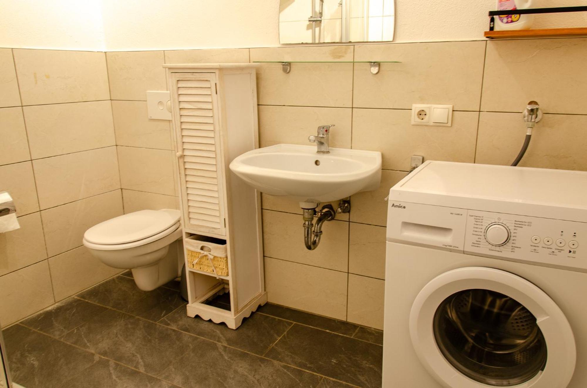 Roomerie Im Zentrum ซูลซ์บาค-โรเซนแบร์ก ภายนอก รูปภาพ